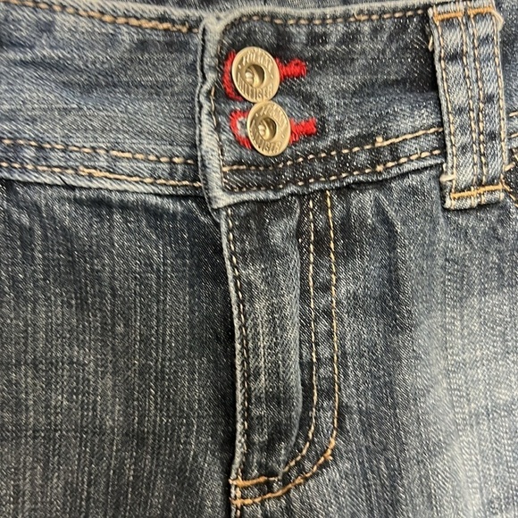 Tommy Hilfiger Jean shorts,  distressed markings, Sz 2, 4 1/2” inseam - Picture 3 of 9